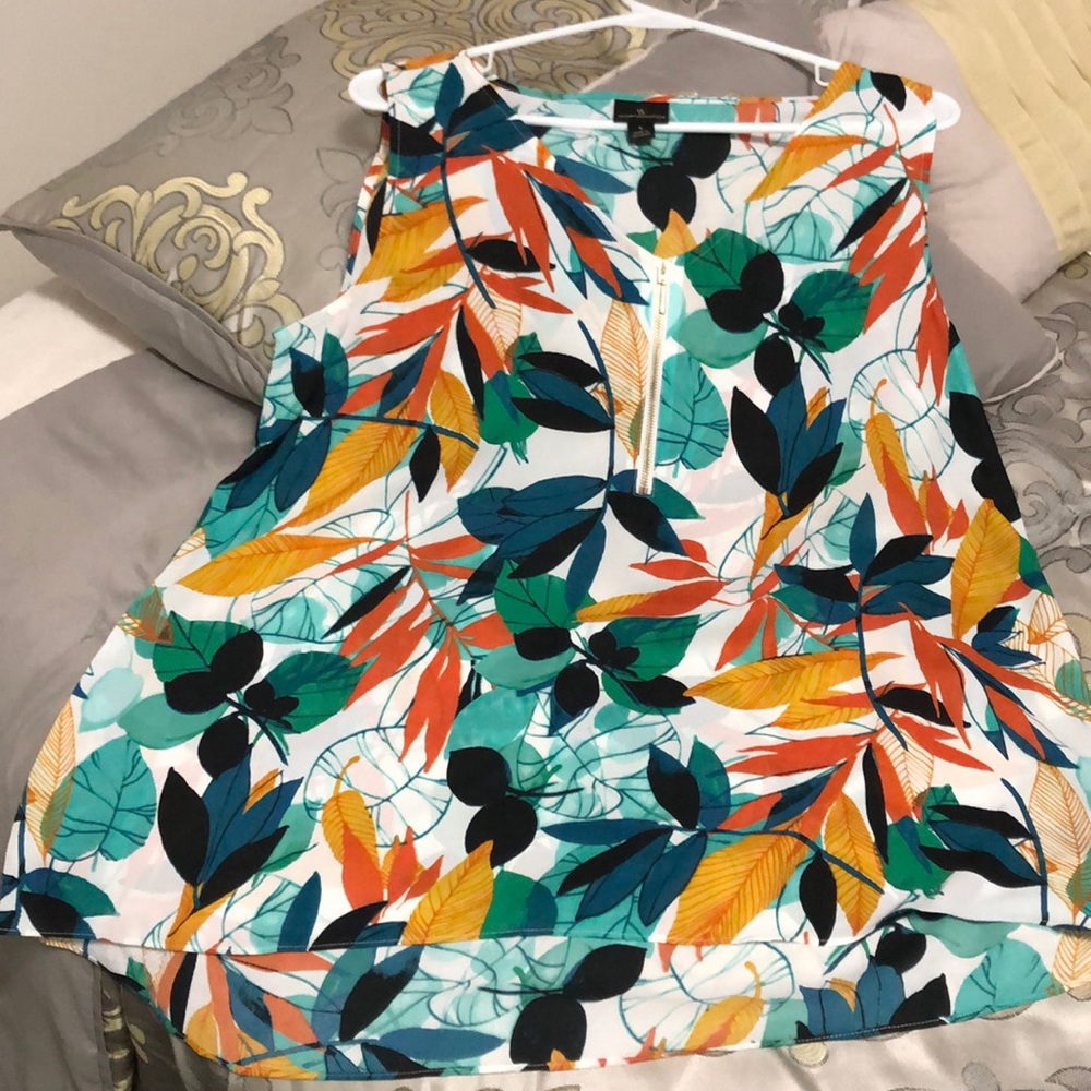 Leaf print blouse
